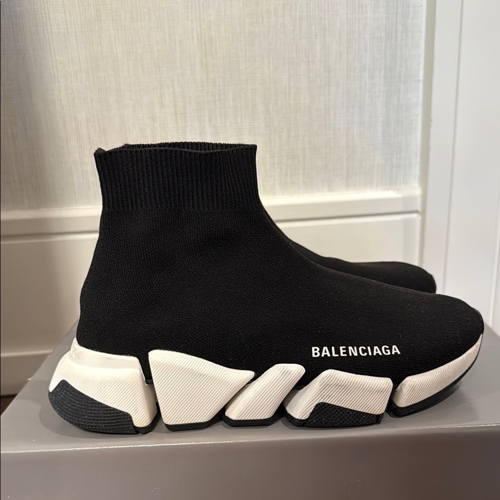Balenciaga Black and White Sock Sneakers - Picture 2 of 5